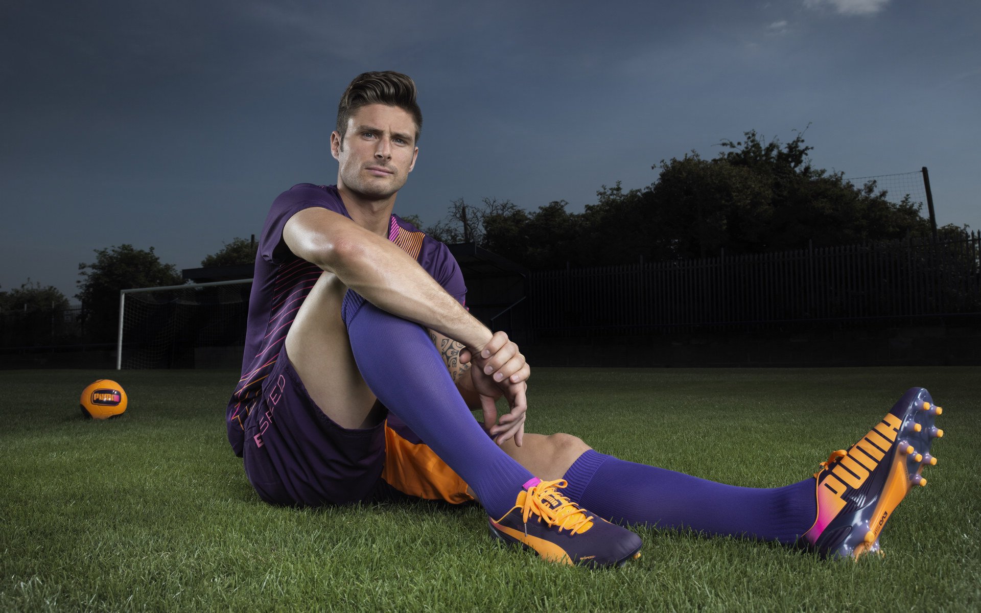 世界杯之夜，切特防守端锁死对手，铸就唯一性胜利