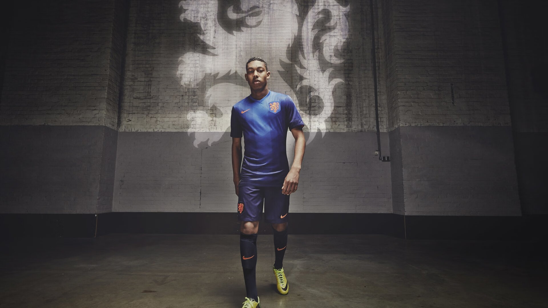 范戴克一锤定音，乌克兰奇迹逆转切尔西的战术启示